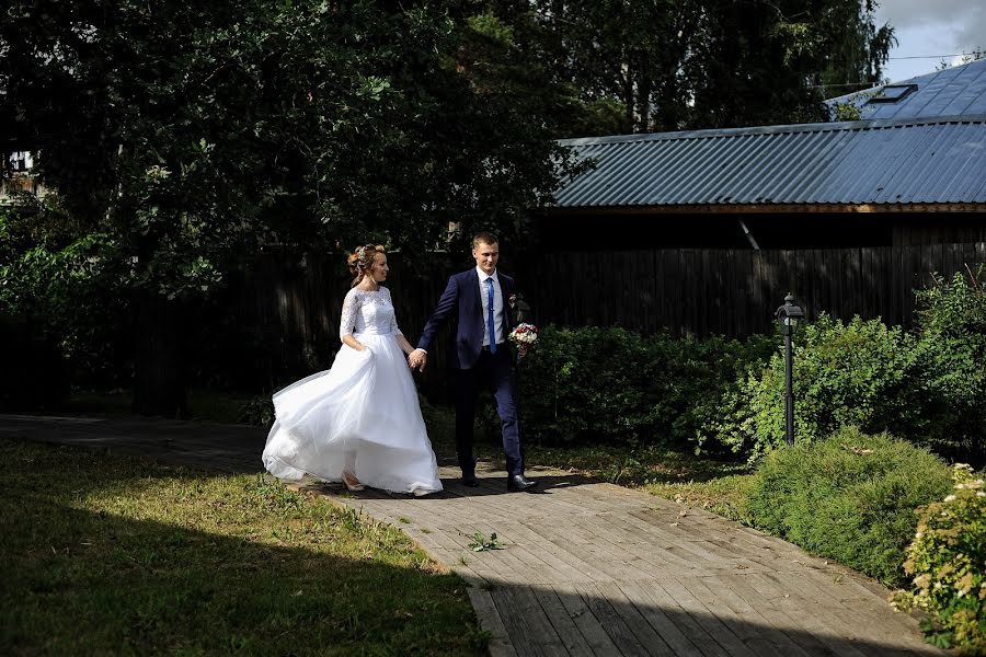 Wedding photographer Yuliya Shulzhik (yulyashulzhik). Photo of 8 November 2018