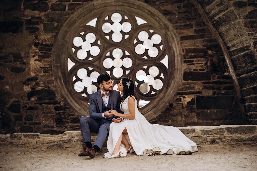 Fotógrafo de casamento Mariya Bratan (mbratan). Foto de 31 de outubro 2022