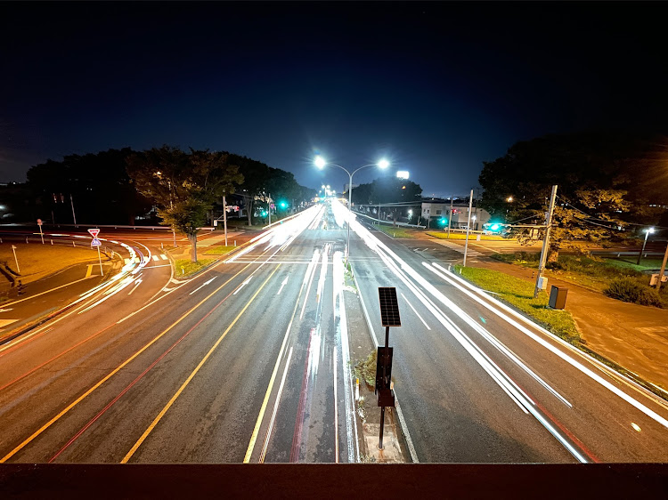 アコードのアコードハイブリッド・長時間露光・光跡撮影・iPhone撮影・夜景に関するカスタム事例の投稿画像7枚目