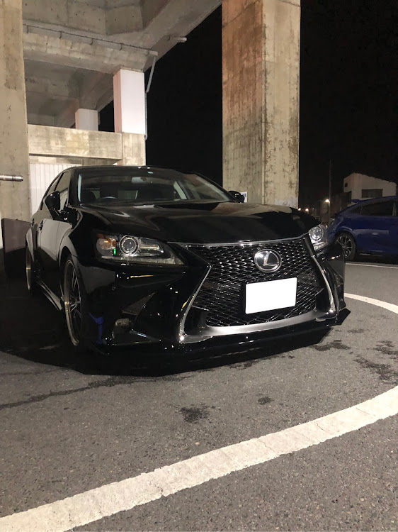 GSのレクサス・洗車・水垢だらけ・誰か洗車の仕方・教えください！に関するカスタム事例の投稿画像1枚目
