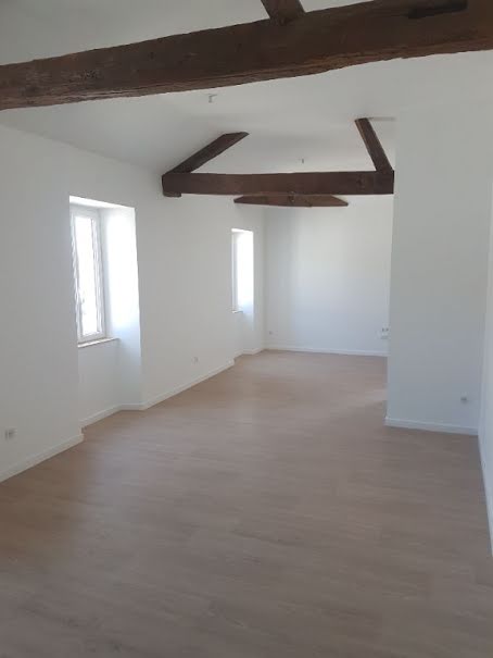 Location  appartement 2 pièces 45 m² à Geaune (40320), 476 €