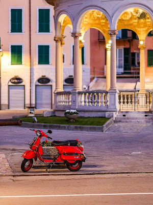 Rosso vespa di joni