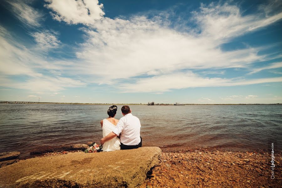 Photographe de mariage Oksana Ladygina (oxanaladygina). Photo du 17 juillet 2013