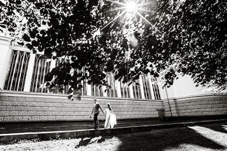 Fotografo di matrimoni Kseniya Rzhevskaya (ksumee2209). Foto del 1 novembre 2016