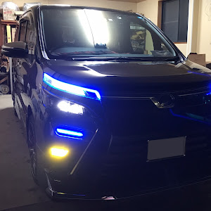 ヴォクシー ZRR80W