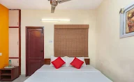 Oyo 7853 Pearl Corporate Residency photo 5