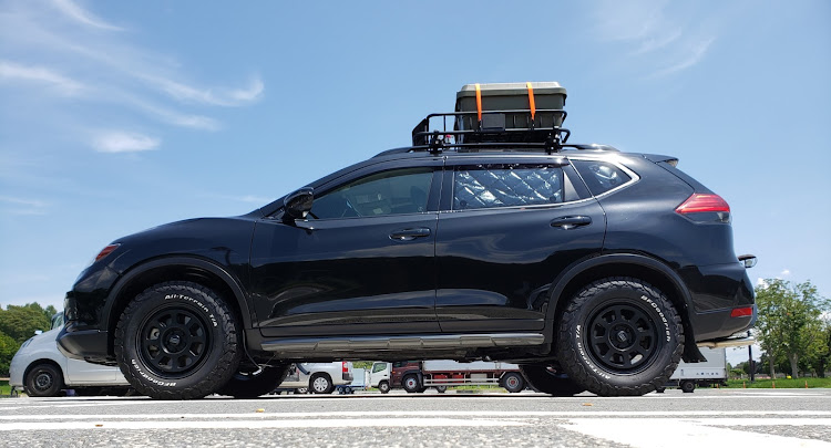 エクストレイルのエクストレイル・エクストレイル全国オフ・X-TRAIL・t32・エクストリーマーXに関するカスタム事例の投稿画像1枚目