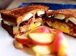 Ultimate Grilled Cheese Sandwich was pinched from <a href="http://thepioneerwoman.com/cooking/2014/01/ultimate-grilled-cheese-sandwich/" target="_blank">thepioneerwoman.com.</a>