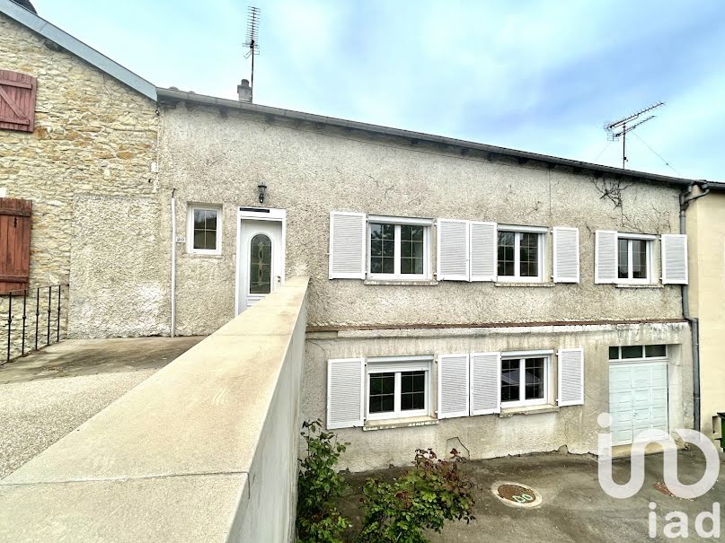 Vente maison 5 pièces 117 m² à Chatenois (88170), 125 000 €