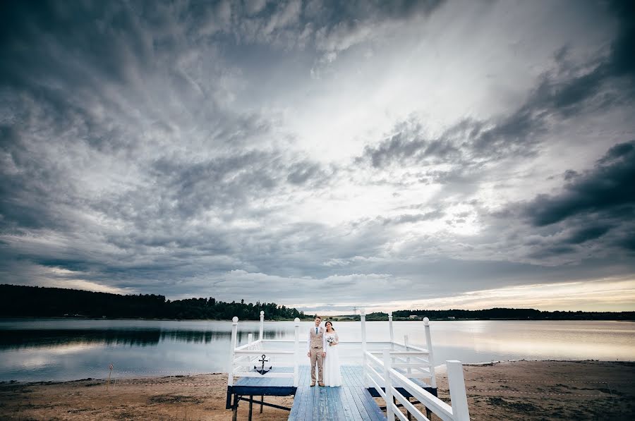 Fotografo di matrimoni Damir Shavaleev (damir). Foto del 1 ottobre 2016