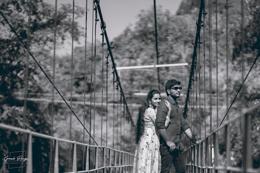 婚禮攝影師Greesh B V（greeshraaga）。2021 10月2日的照片