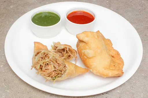 Chowmein Samosa