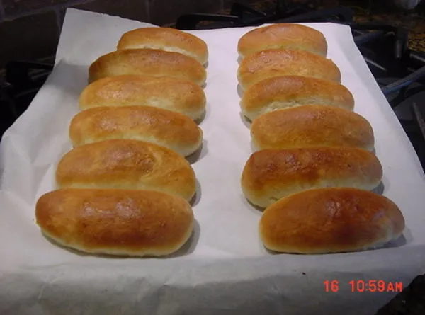 BONNIE'S 30-MINUTE HOT DOG OR HAMBURGER BUNS-image