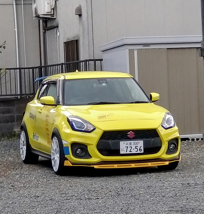 スイフトスポーツの７月もよろしくお願いいたしますに関するカスタム事例の投稿画像1枚目