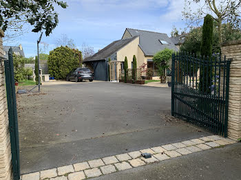 maison à La Chapelle-Thouarault (35)