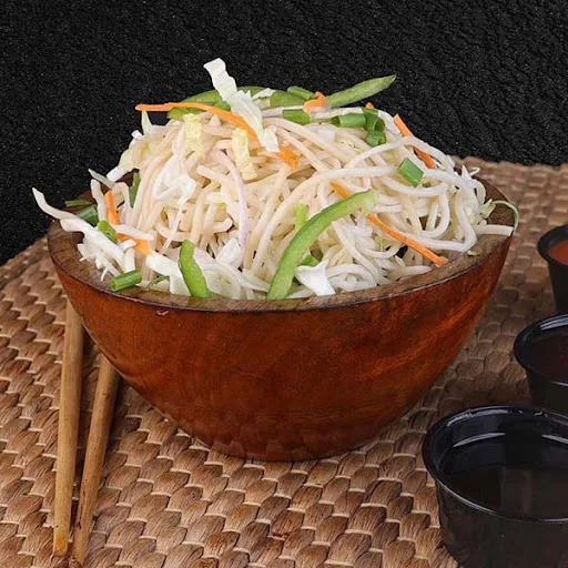 Veg Hakka Noodles