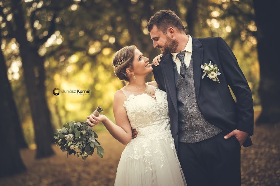 Fotografo di matrimoni Kornél Juhász (juhaszkornel). Foto del 30 ottobre 2019