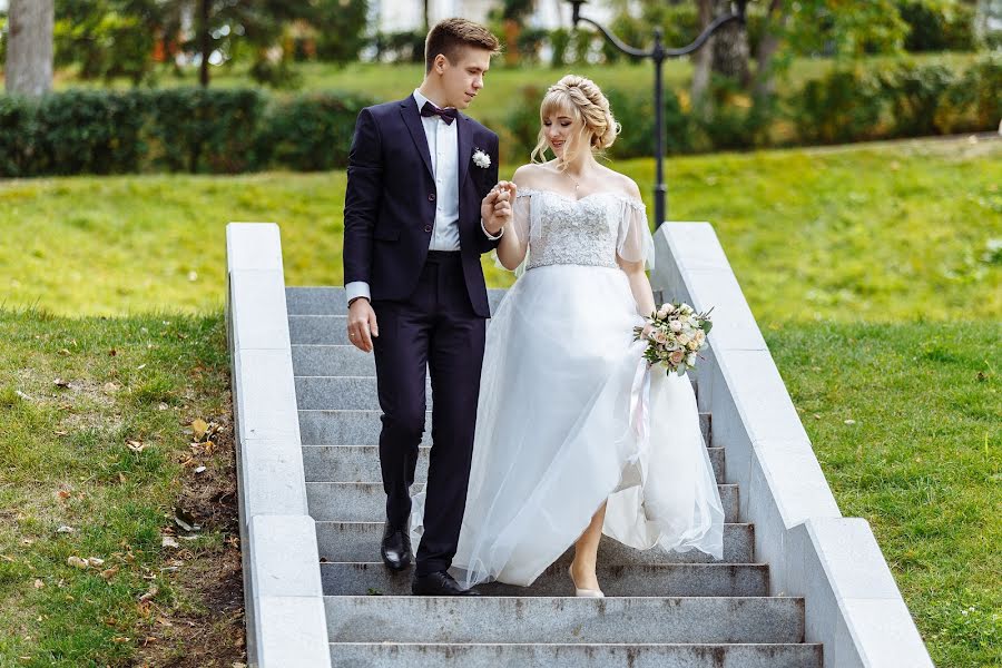 Wedding photographer Polina Nikitina (amyleea2ls). Photo of 13 September 2019