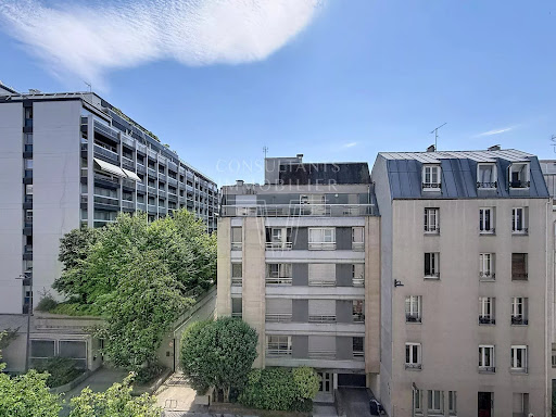 Apartment 5