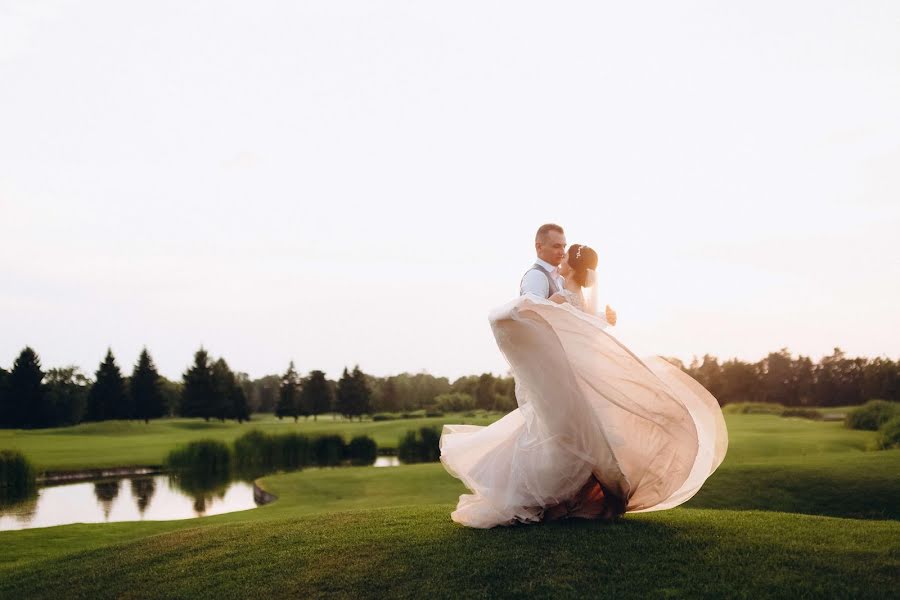 Photographe de mariage Veronika Likhovid (veronikalikhovid). Photo du 19 décembre 2023