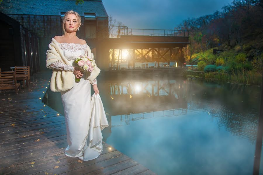 Fotógrafo de casamento Aleksey Chernyshev (wwwaa). Foto de 23 de novembro 2017