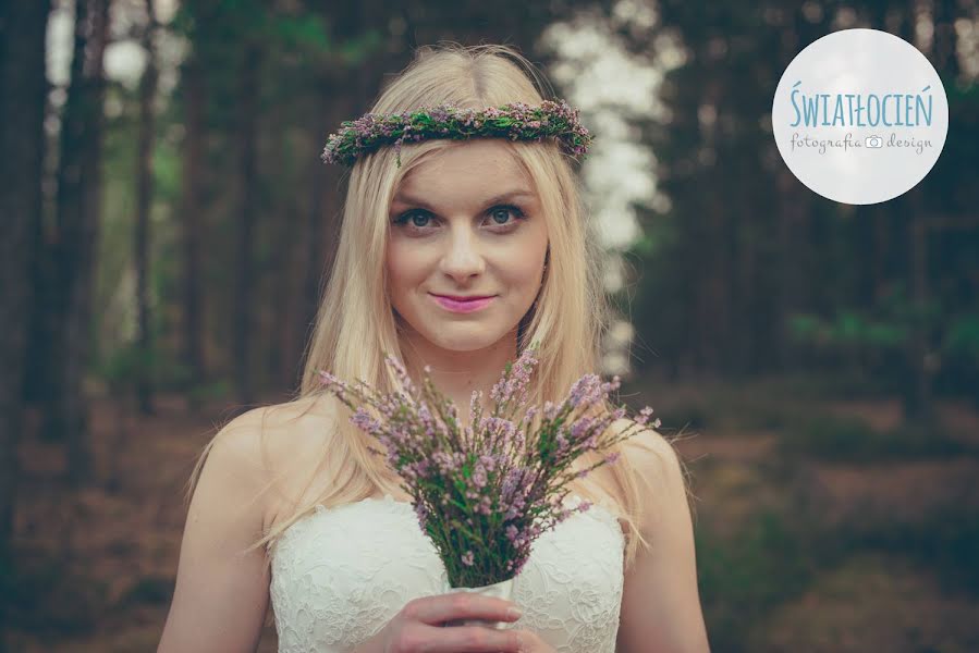 Wedding photographer Małgorzata Wolska-Rzewus (swiatlocien). Photo of 10 March 2020