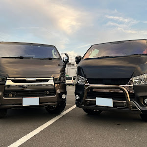 ハイエースバン GDH206V