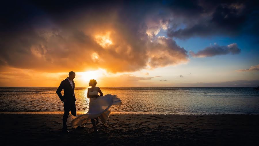 Fotógrafo de casamento Jean Jacques Fabien (fotoshootprod). Foto de 9 de setembro 2018