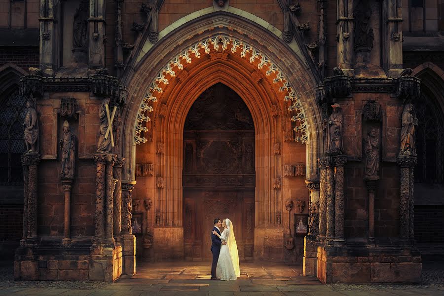 Fotógrafo de casamento Mariusz Majewski (majewskipro). Foto de 22 de novembro 2020