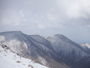 天狗岩と藤原岳展望