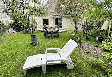 Maison avec jardin et terrasse 1