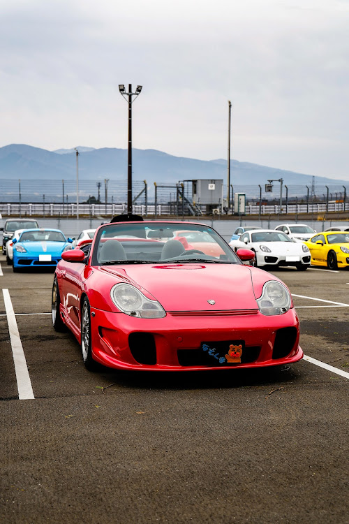 ボクスターのレーシングストライプ・ポルシェ987・ポルシェMT・ポルシェボクスター・ポルシェ911に関するカスタム事例の投稿画像24枚目