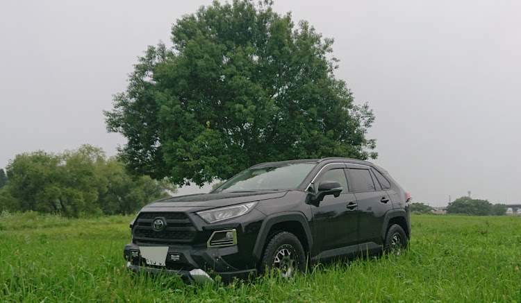 RAV4のホイール交換・XJ-04・オープンカントリーATプラス・245/65R17・リフトアップに関するカスタム事例の投稿画像1枚目