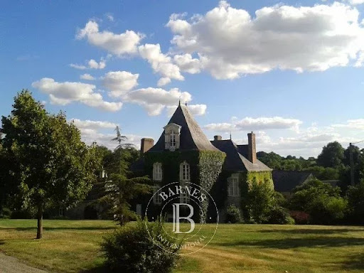 Manor 1