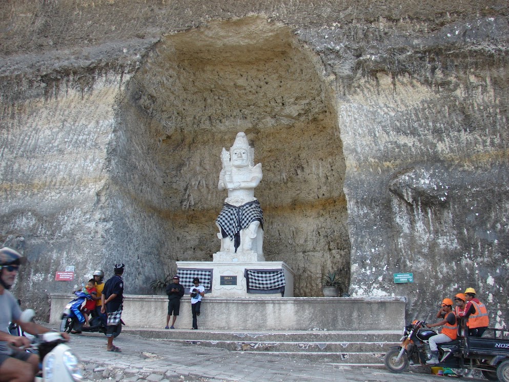 plage pantai pandawa