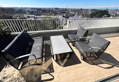 Apartment with terrace 3