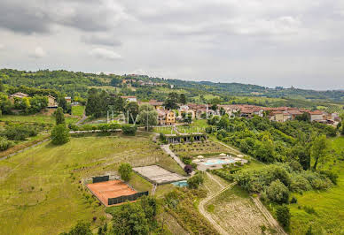 Farmhouse with garden and pool 2