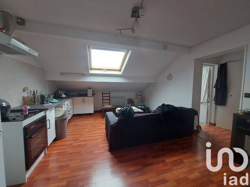 Vente appartement 1 pièce 24 m² à Saint-Pierre-lès-Nemours (77140), 79 000 €