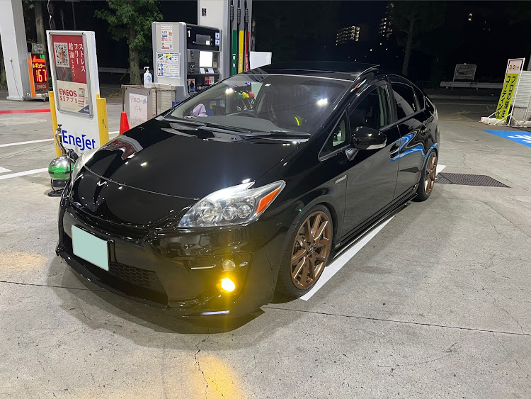 プリウスの洗車・#プリウス30・純ベタ・キャンバープレート・us風に関するカスタム事例の投稿画像1枚目