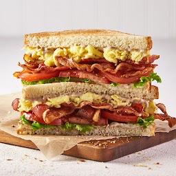 BBLT & Egg Sandwich