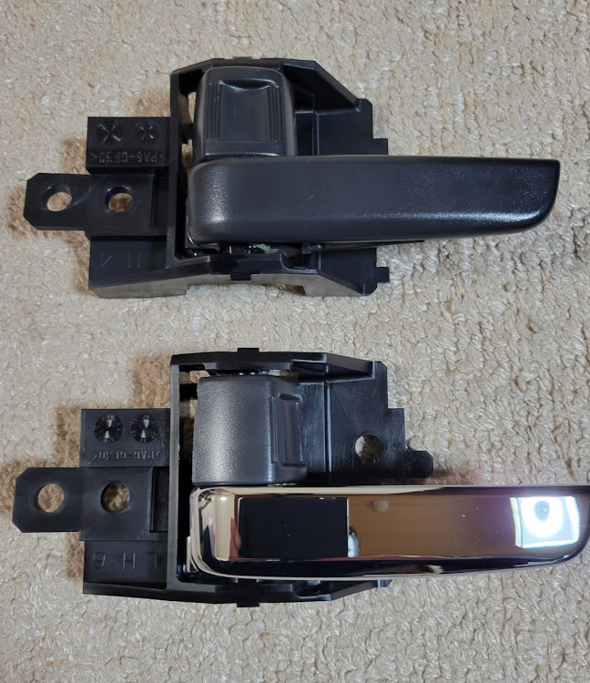 サクラのプレミアムインテリアパッケージ・自分専用グレード・日産サクラ　Xプレミアムエディション・プロパイロットが無いだけのXグレードに関するカスタム事例の投稿画像2枚目