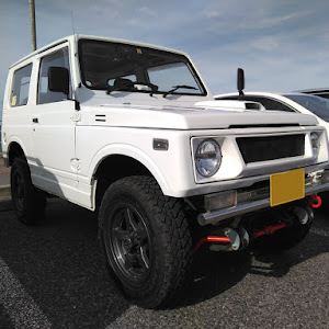 ジムニー JA11V