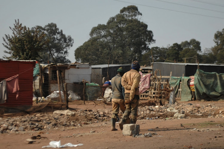 illegal miners living in fear after seven people where killed in Zamimpilo, a war between different miners has broken out in the area near Langlaagte.