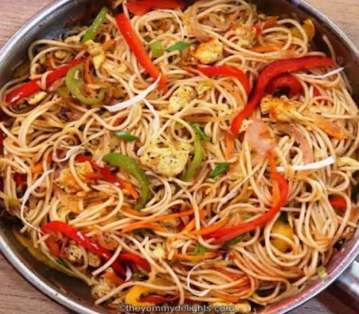 Egg Schzwan Noodles