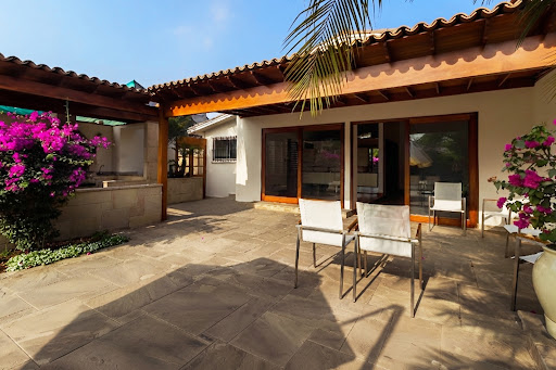 House 3