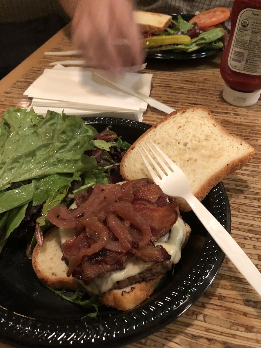 Grass feed beef burger 🍔 on gf bread 🍞