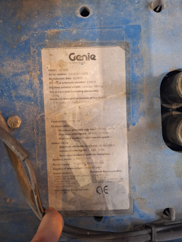 Picture of a GENIE GS-1932