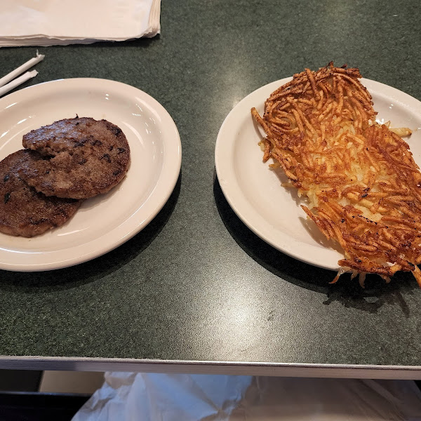 Gf hashbrowns & breakfast sausage