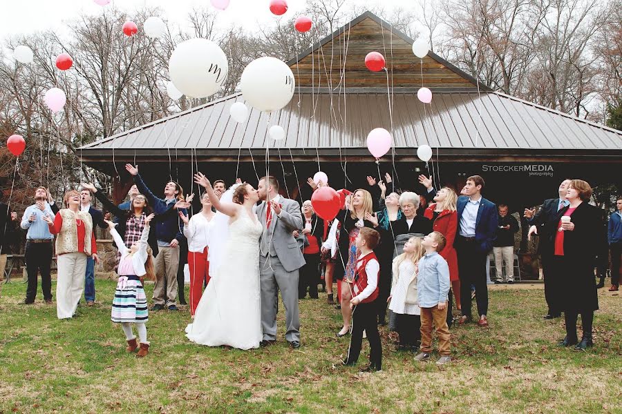 Wedding photographer Julie Stoecker (stoeckermedia). Photo of 27 February 2020