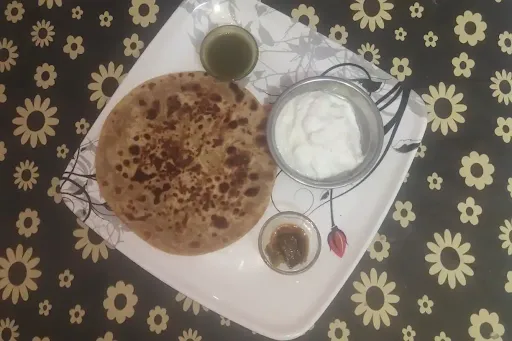 2 Aloo Pyaz Paratha